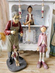 Dekorácia muž s bábkou Pinocchio - 16*14*36 cm
