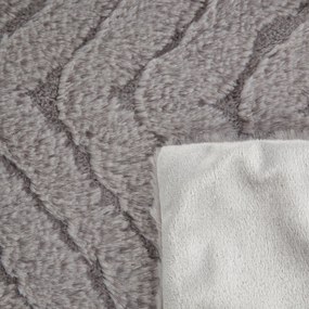 CHLPATÁ DEKA KATE 150X200 CM STRIEBORNÁ