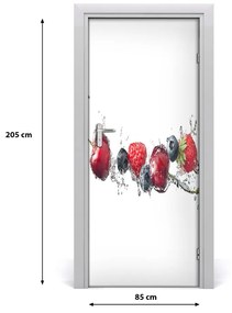 Fototapeta na dvere samolepiace lesné ovocie 85x205 cm