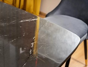 Jídelní stůl Cyryl 140 cm černý
