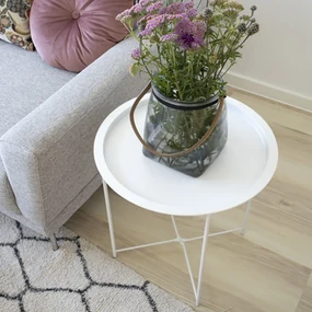 Biely Stolík Bastia 46.8 × 46.8 × 50.5 cm HOUSE NORDIC