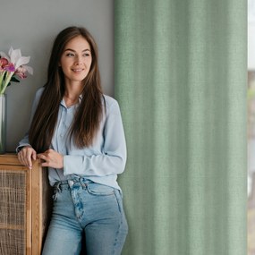 ZÁVES NA KRÚŽKOCH LINDA 140X250 CM ZELENÁ