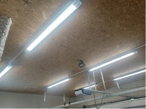 SADA 4 x hermetických LED lámp 120 cm do dielní so žiarivkami