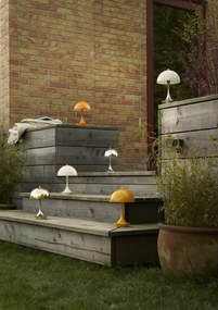 Louis Poulsen Prenosná lampa Panthella 160 V3 Chrome