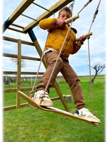 Drevená hojdačka Skateboard