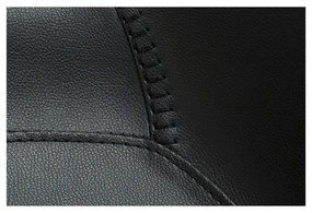 Čierna jedálenská stolička z imitácie kože DAN–FORM Denmark Hype