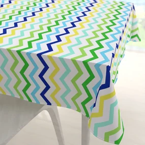 Biante Bavlnený štvorcový obrus Sandra SA-378 Zeleno-modro-žlté cik-cak pásiky 80x80 cm