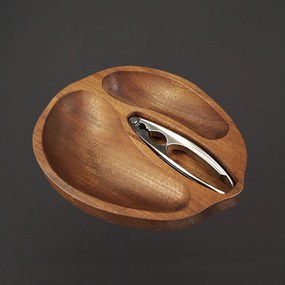 AMADEA Drevená miska v tvare orecha so luskáčikom, masívne drevo mahagón, 23x28x4,5 cm