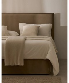 Taupe čalúnená dvojlôžková posteľ 180x200 cm Jaira – Kave Home