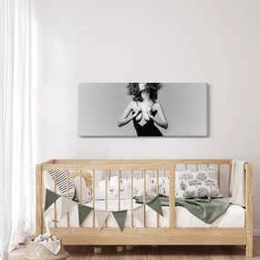 Obraz ženy v čiernych šatách (120x50 cm)