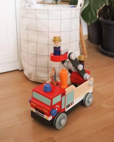 BricoKids - Drevené auto a stavebnica - Hasiči - 45 ks