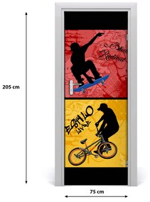 Fototapeta samolepiace dvere bicykel a skateboard 75x205 cm