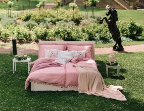 Dekoračný vankúš kvety 45x45 cm, biely