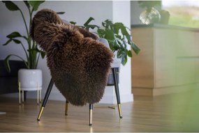 Ovčia kožušina tmavo hnedá