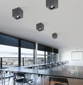 Moderné bodové svietidlo Brant square čierne