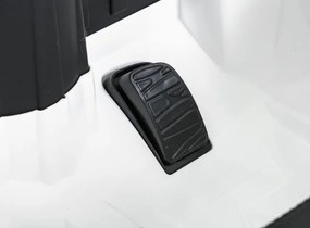 Elektrické autíčko Land Rover Defender 110 SVX biele