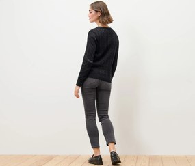 Kardigán z jemnej pleteniny s vrkočovým vzorom