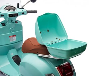 Elektrický skúter Vespa GTS Super mätový