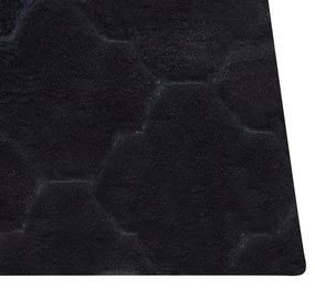 Koberec z umelej zajačej kožušiny 80 x 150 cm čierny GHARO Beliani