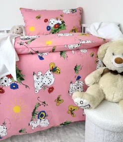 Detské obliečky Ružový psík – 90x130 cm + 45x65 cm, 100 % bavlna, zips, ružová, motív psíkov a motýľov