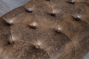 Taburet Chesterfield hnedý starožitný vzhľad