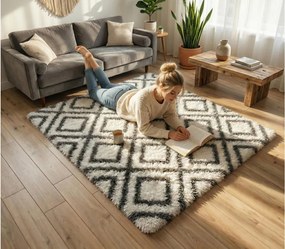 TZ Biely vzorovaný koberec shaggy Decor Cube Rozmer: 100x150 cm