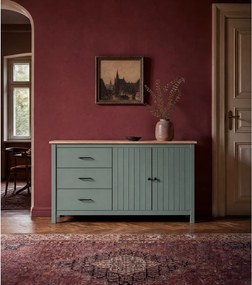 Zelená/v prírodnej farbe nízka komoda z borovicového dreva 150x80 cm Miranda – Marckeric