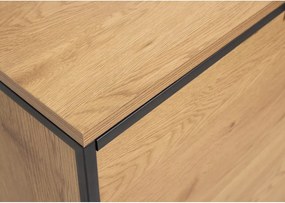 Komoda v dekore duba v prírodnej farbe 155x81x45 cm Cesura – Unique Furniture