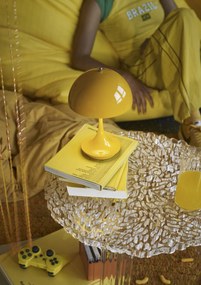Louis Poulsen Prenosná lampa Panthella 160 V3 Opaque Yellow