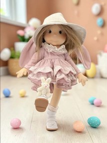 Bábika Pati zberateľská séria 2026 - v predaji len do 5. apríla Varianta 1