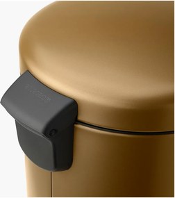 Nášľapný oceľový odpadkový kôš v mosadznej farbe 30 l NewIcon – Brabantia
