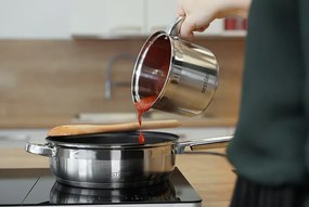 MEGAKOMBO Multifunkčný kuchynský robot BestBerg BBR-1900P + 15dielna sada riadu s mramorovým povrchom BestBerg BBSC-15 / strieborná