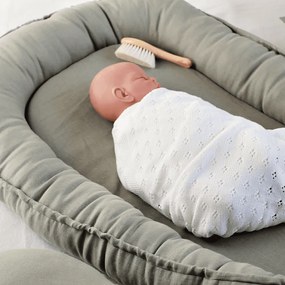 Ľanové hniezdo pre bábätko olivová