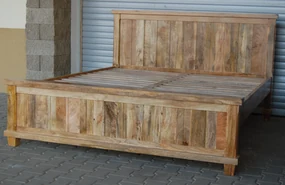 furniture-nabytek.cz - Masívna posteľ 180x200 z dreva mango