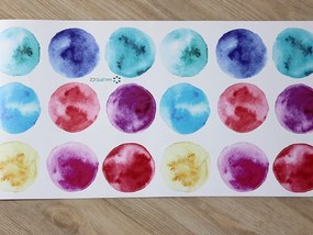 Farebné bodky textilní prelepiteľné nálepky na stenu 27 kusov 6 x 6 cm