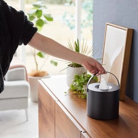 Kovový box na vreckovky Tower – YAMAZAKI