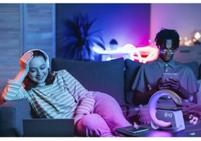 Immax 08986L-LED RGB Stmievateľná lampa s budíkom a Qi nabíjaním 30W/230V zlatá