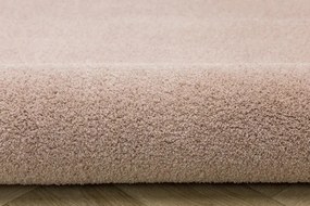 Metrážny koberec AMAZING 110 púdrovoružový