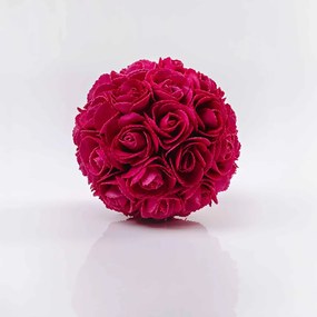 Dekoračná guľa z ruží LINDA, cyklámenová. Cena uvedená za 1 kus.