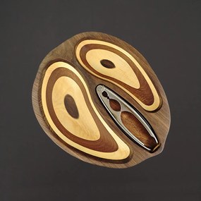 AMADEA Drevená miska v tvare orecha s luskáčikom, masívne drevo, 2 druhy drevín, 28x23x4,5 cm