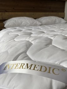 INTERMEDIC SK Luxusný paplón s Aloe Vera 200x220 cm – hypoalergénny, celoročný, duté vlákno, microfiber s 3 % Aloe Vera, výplň 300 g/m², pranie na 60 °C, zľava -40 %