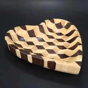 AMADEA Drevená miska v tvare srdca mozaika, masívne drevo, 3 druhy drevín, rozmer 25x25x4, 5 cm
