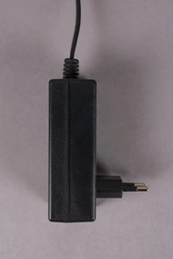 Béžové polohovacie relaxačné kreslo Hamilton – Dutchbone