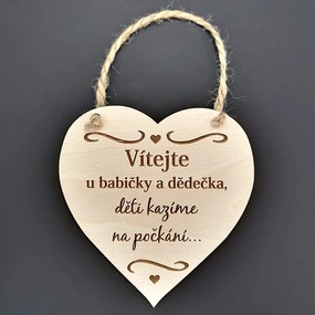 AMADEA Drevené srdce s textom Vitajte u babičky a deduška, deti.., masívne drevo, 16 x 15 cm