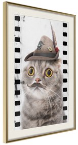 Artgeist Plagát - Cat In Hat [Poster] Veľkosť: 20x30, Verzia: Zlatý rám