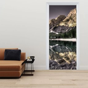 Fototapeta na dvere - Jazero v horách (95x205cm)