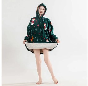 Baránková mikinová deka s rukávmi a kapucňou SNOWMAN AND GINGERBREAD, zelená