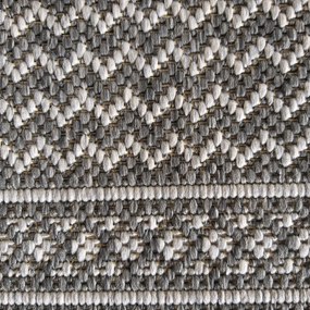 Univerzálny koberec s jemným vzorom v sivej farbe