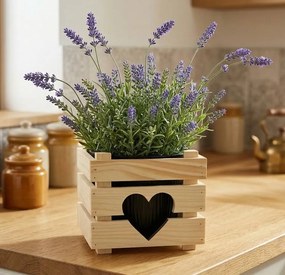AMADEA Drevený obal na kvetináč so srdcom, 17x17x15cm Český výrobok