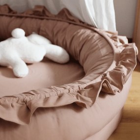 Mini hniezdo pre deti s volánom broskyňová